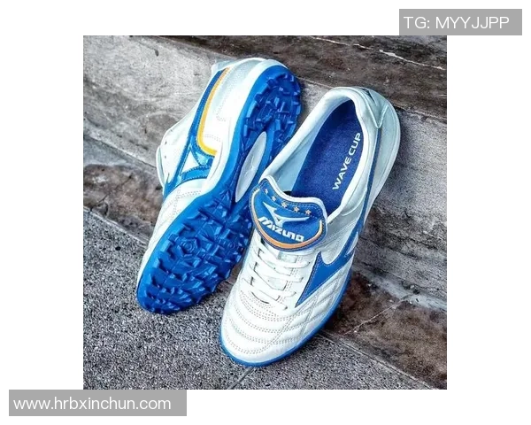 球星都爱穿哪些足球鞋揭秘哪款足球鞋舒适度与实战表现最佳